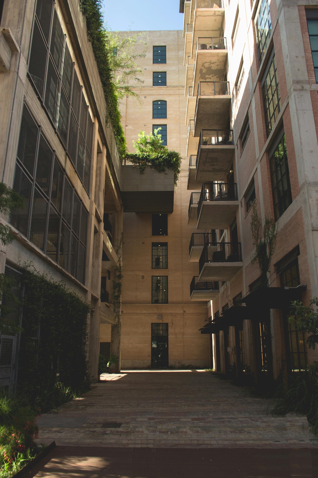 Luxury architecture in The Dominion San Antonio